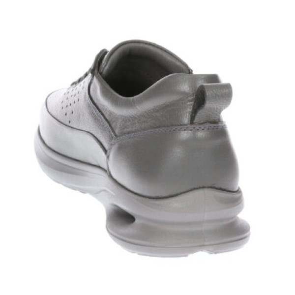 Real leather sports shoes for men, code Hm 132